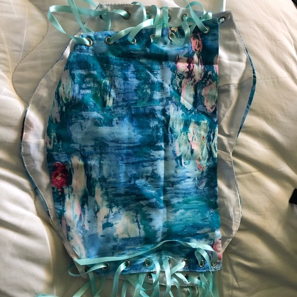 Corset style top, lace up sides - Picture 3 of 7